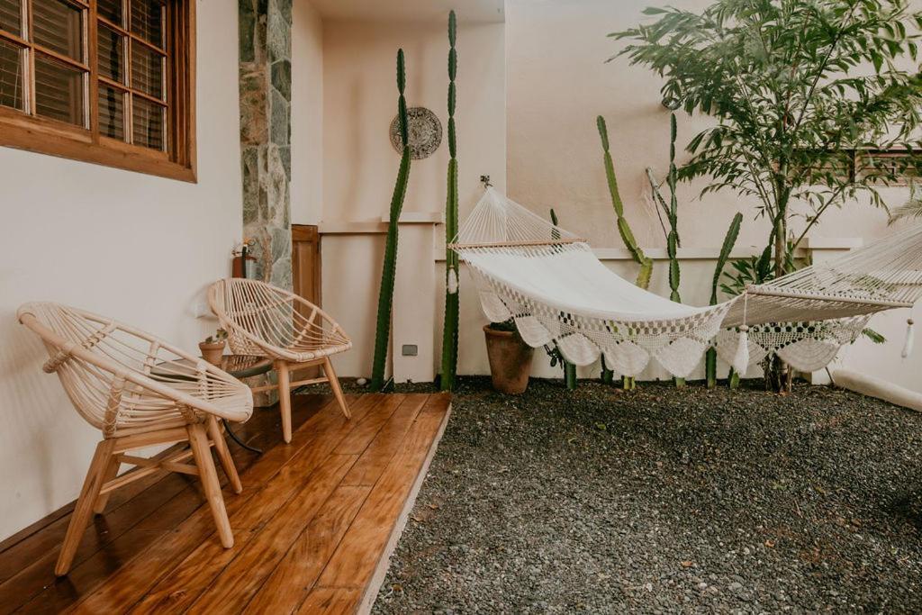 Sansara Surf Yoga & Resort Cambutal Exterior photo