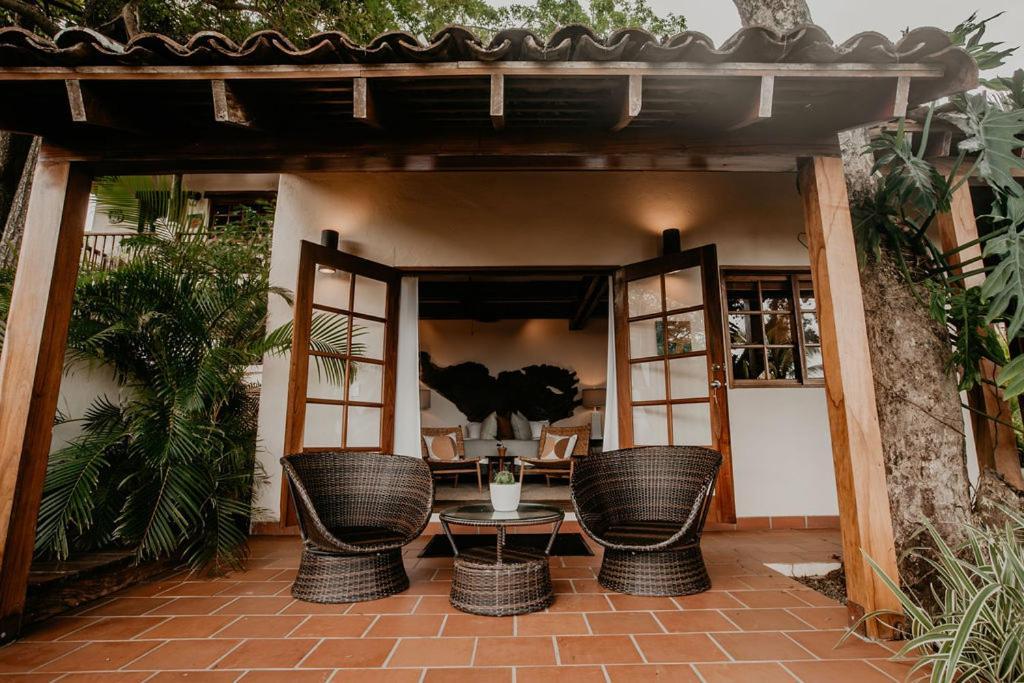 Sansara Surf Yoga & Resort Cambutal Exterior photo